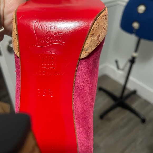 Never worn Christian Louboutin Red bottom hot pink booties never worn - Picture 4 of 5